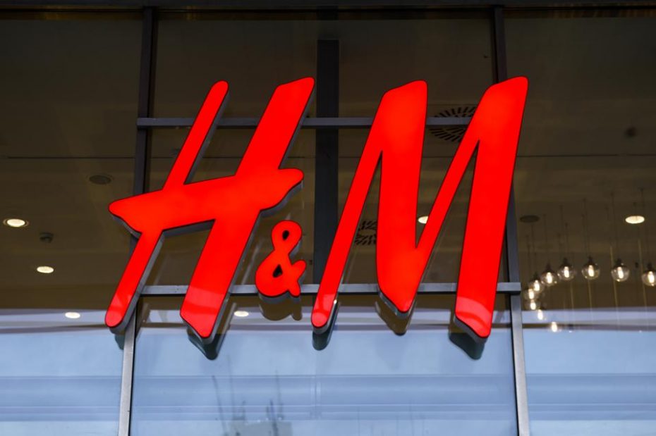 Hãng H&M mất lòng khách hàng vì dịch vụ giao hàng quá chậm 1