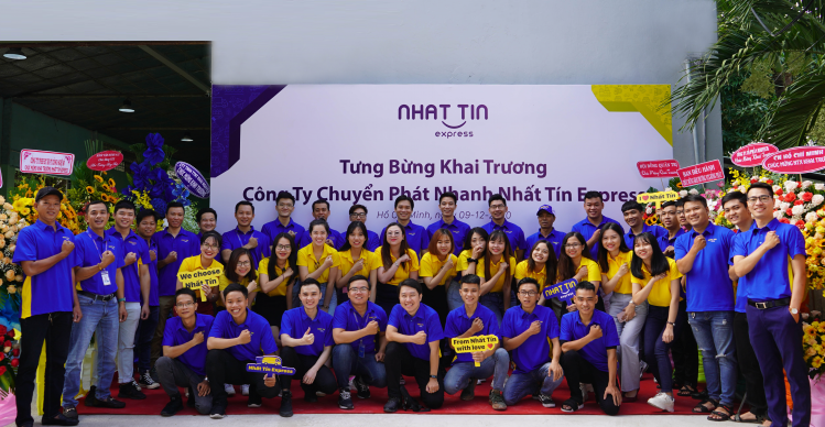 Nhất Tín ra mắt thương hiệu giao hàng chuyển phát nhanh NTX 2