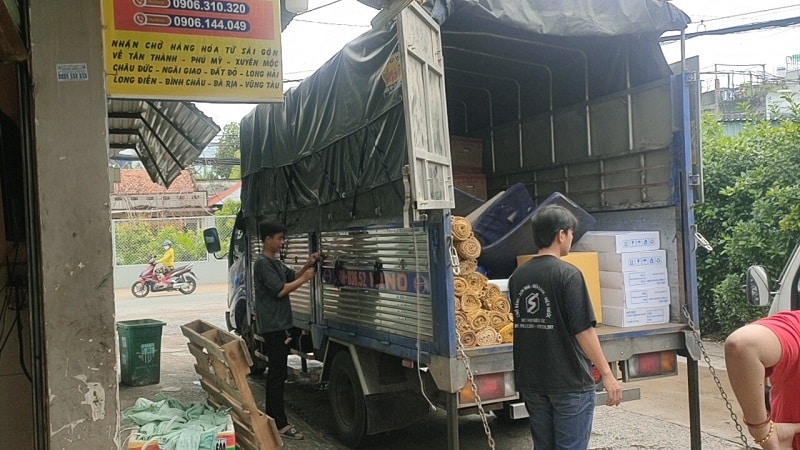 Gửi hàng vận chuyển Cần Thơ giao phát ship Thanh Hóa chành nhà xe (2)