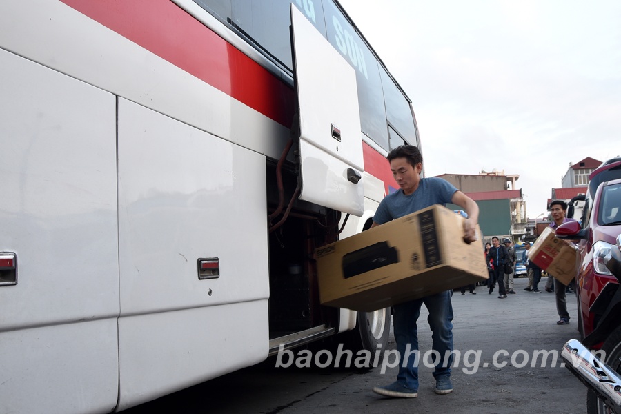 Chành nhà xe gửi hàng Hà Tĩnh vận chuyển giao phát ship đi Long Xuyên An Giang (2)