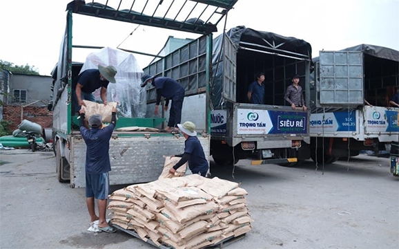 Giao phát ship gửi hàng Phủ Lý Hà Nam vận chuyển đi Sóc Trăng chành nhà xe (2)