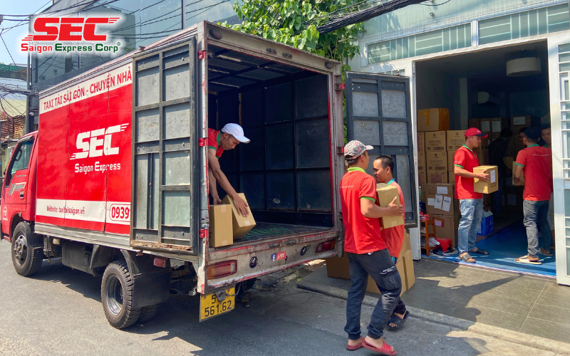 Vận chuyển gửi hàng giao phát ship Hà Giang đi Hòa Bình chành nhà xe