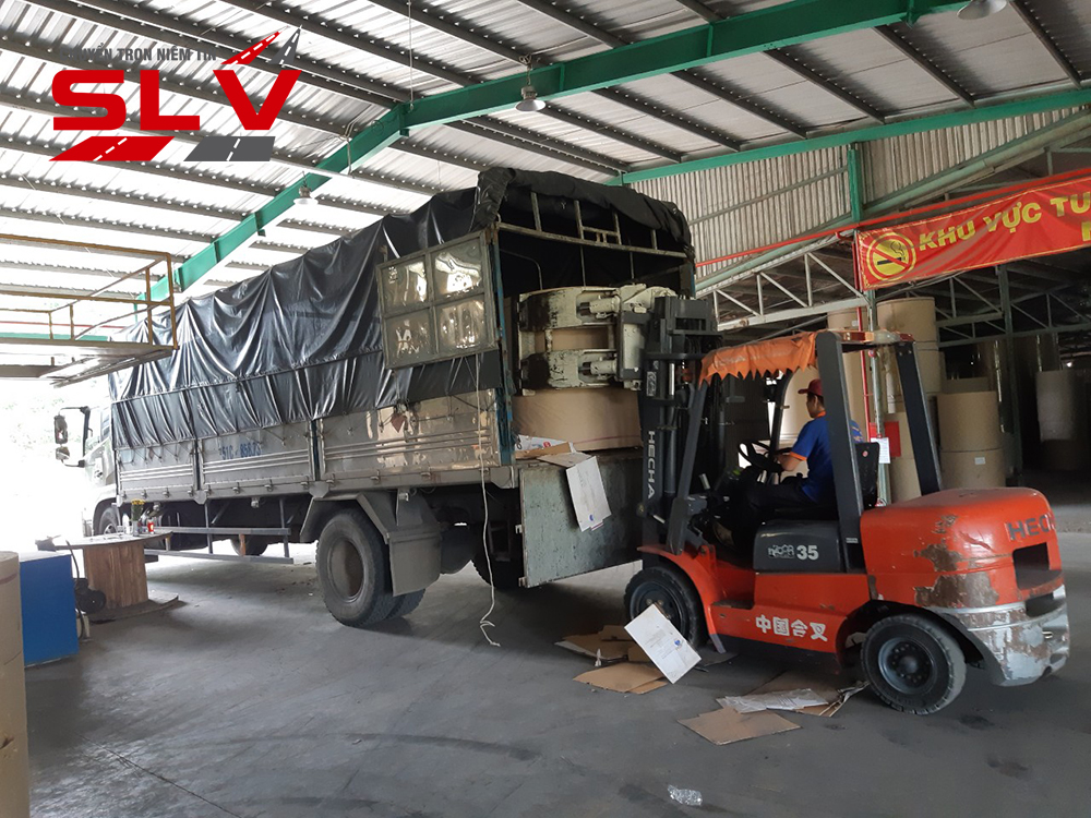 Chành nhà xe gửi hàng vận chuyển giao phát ship Hạ Long Quảng Ninh đi Nha Trang Khánh Hòa (1)