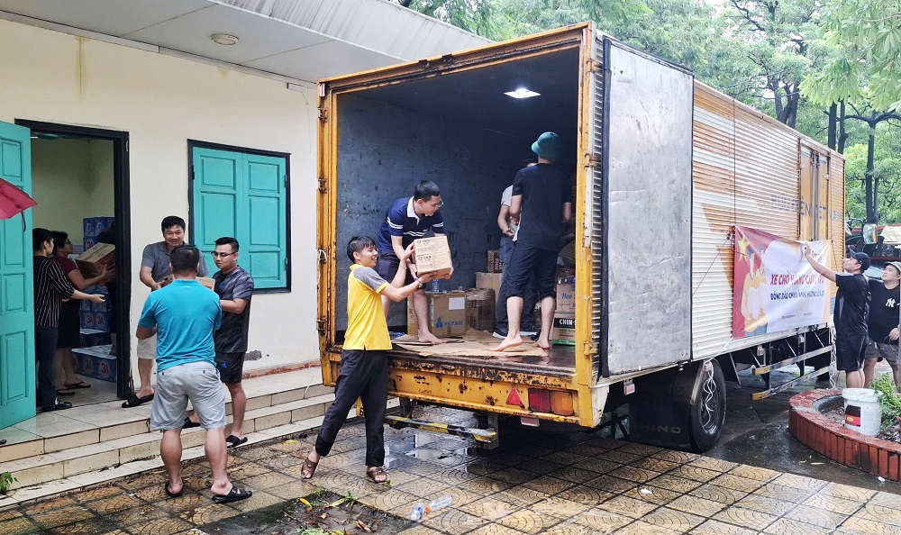 Chành nhà xe Thái Nguyên đi Nha Trang Khánh Hàng gửi hàng giao phát ship vận chuyển (2)