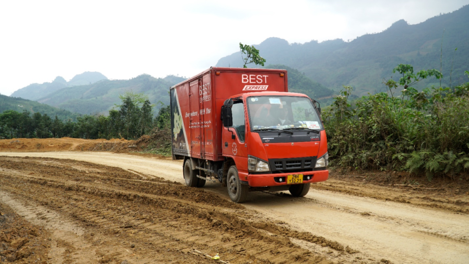 Gửi hàng vận chuyển Hải Phòng giao phát ship Rạch Giá Kiên Giang Chành nhà xe (1)