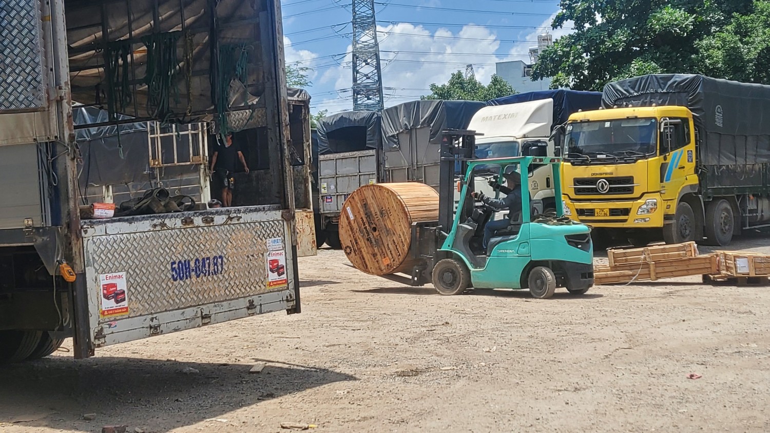 Gửi hàng vận chuyển Hồ Chí Minh giao phát ship Thái Bình Chành nhà xe (3)