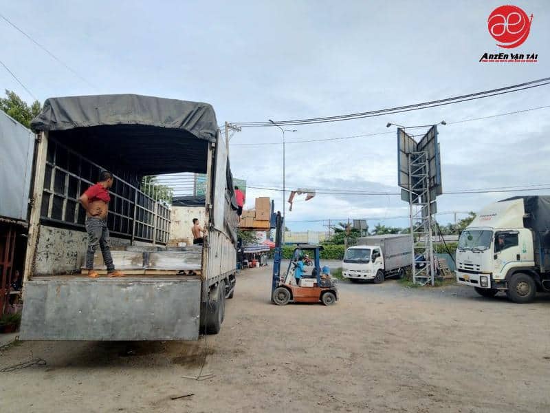 Gửi hàng vận chuyển Hồ Chí Minh giao phát ship Tuy Hòa Phú Yên Chành nhà xe (2)